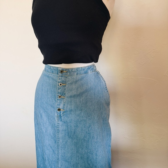 Liz Claiborne Light Blue Denim Skirt - Picture 4 of 7